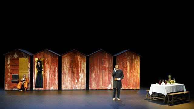 Photo: Mario Del Curto