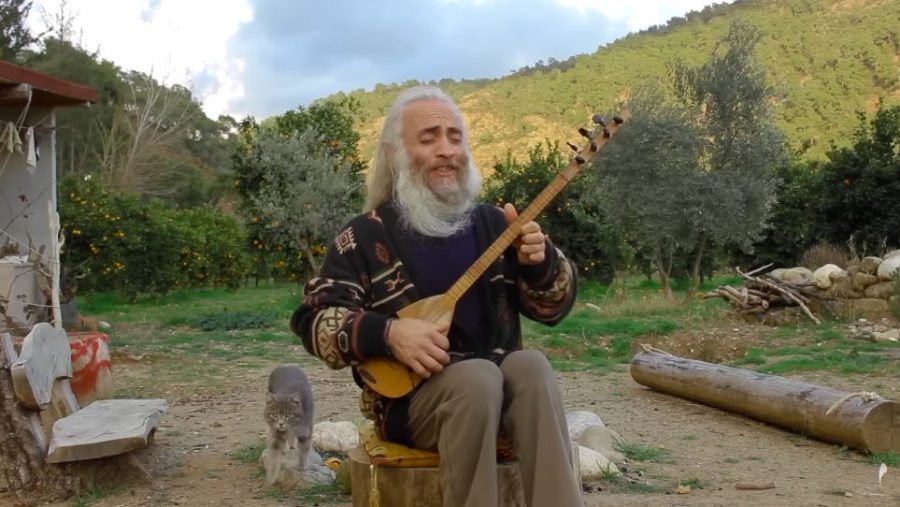 Özgür Baba