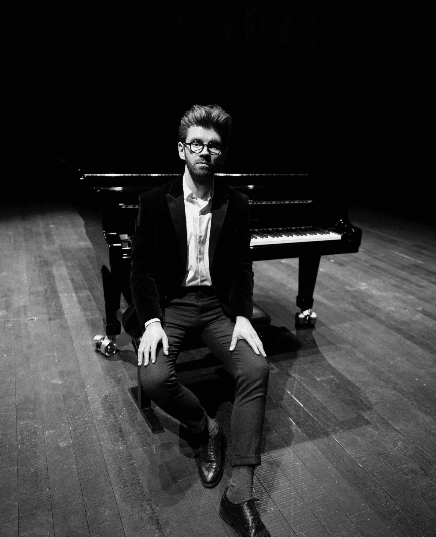 Miłosz Sroczyński, piano
